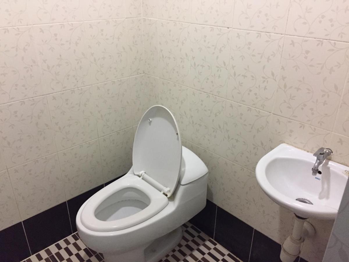 Ilhamku Inn Chukai Kültér fotó
